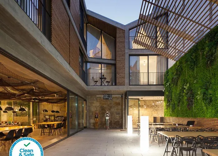 7 Gaia Roaster Apartments