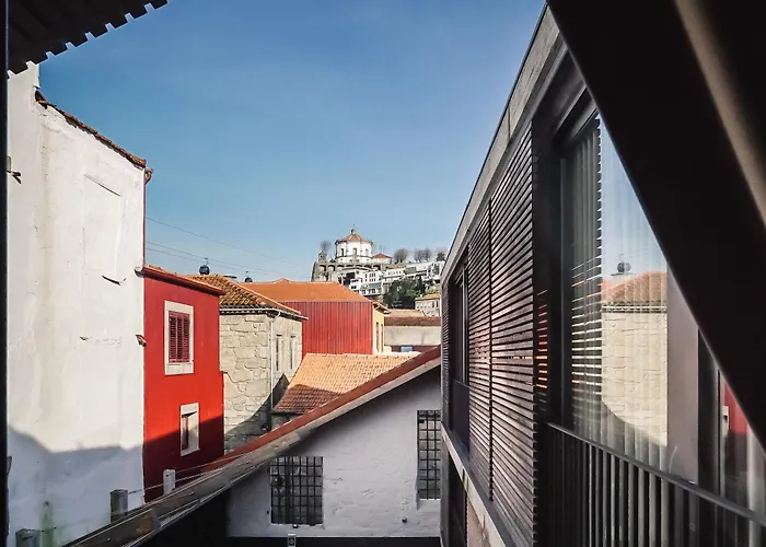 7 Gaia Roaster Apartments